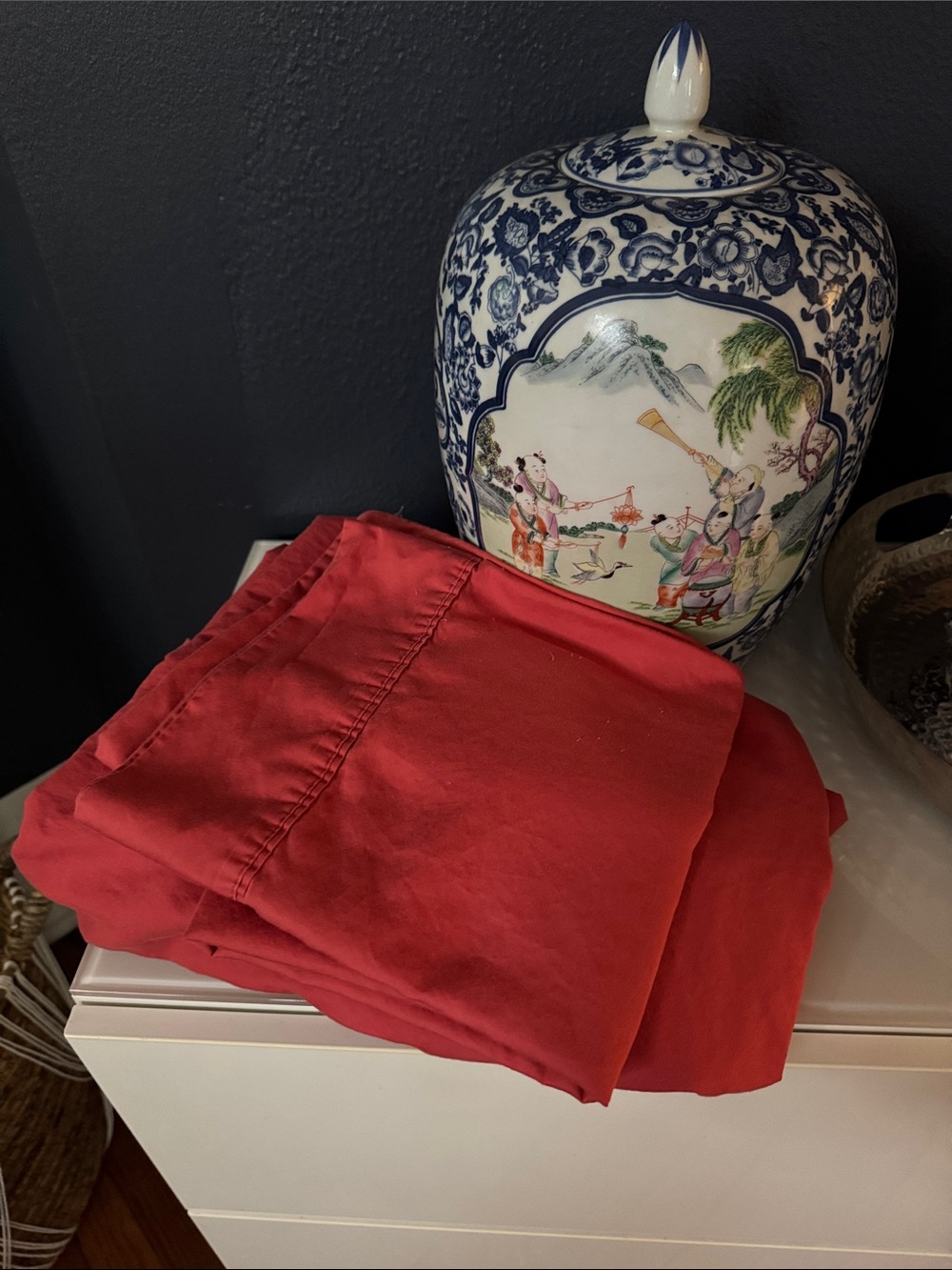 Ralph Lauren Red/Coral Red King Bedding Set! 2 king pillow cases, flat & fitted!